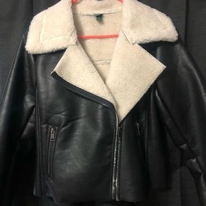Leather jacket with fur lining (fake!)